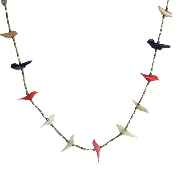 Vintage Carved Stone Bird Fetish Necklace Multicolor Southwestern Boho 26" - Picture 1 of 7